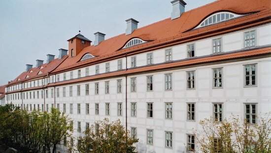 Außenaufnahme des DJI-Gebäude in Halle