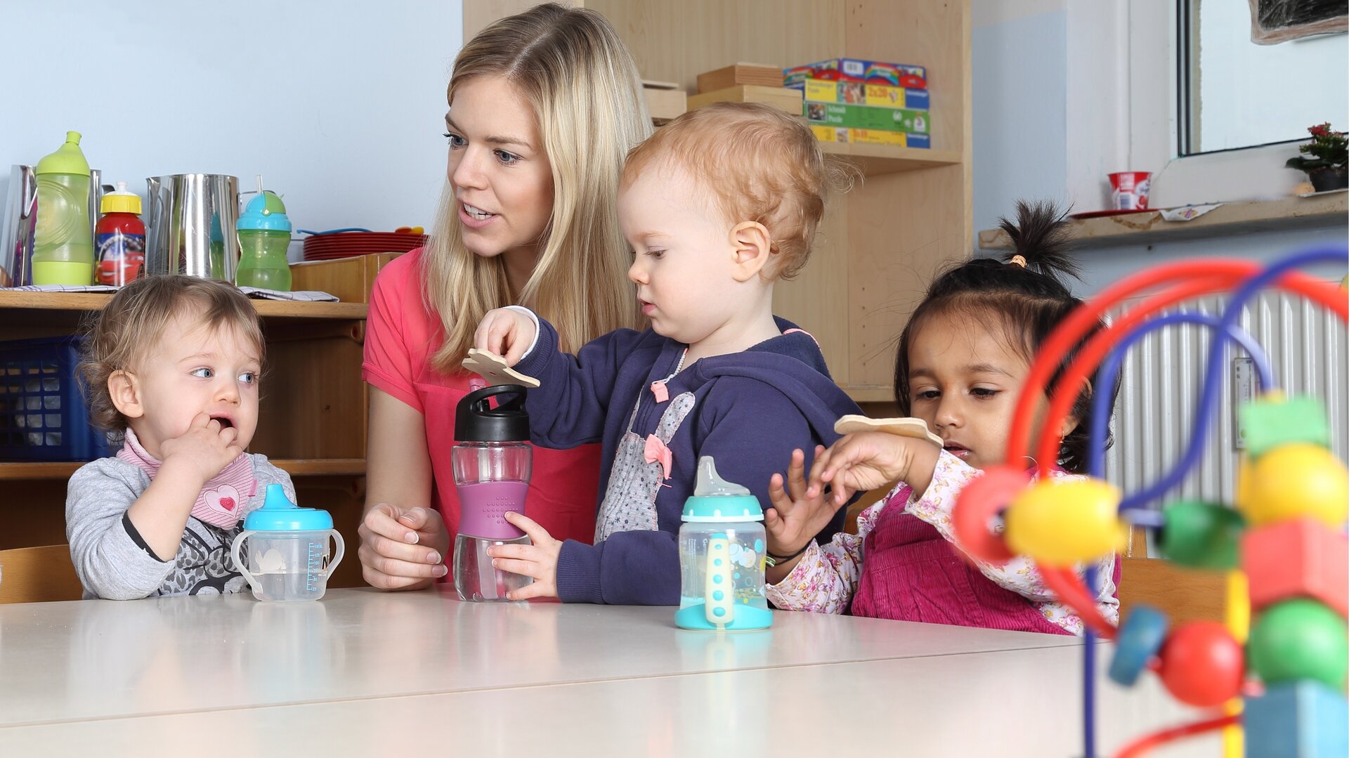 DJI-Direktor Thomas Rauschenbach warnt vor akutem Platz- und Personalmangel in Krippe, Kindergarten und Hort bis 2025; Foto: Fotolia