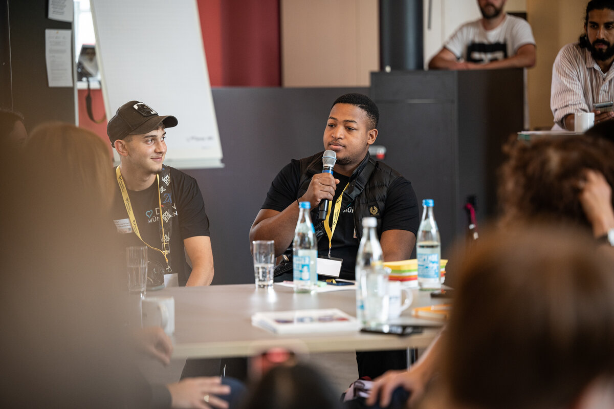 Foto 3 des Dialogforums