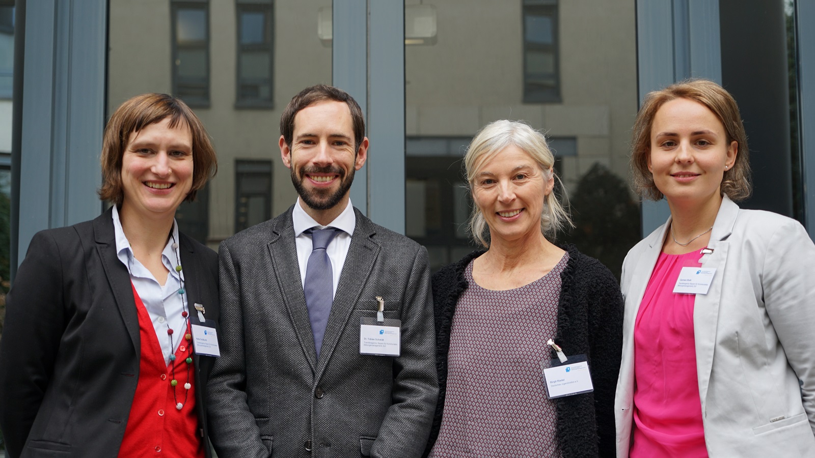 V.l.n.r.: Heike Großkurth, Dr. Tobias Schmidt, Birgit Riedel, Carmen Roth; Foto: Susanne John/DJI